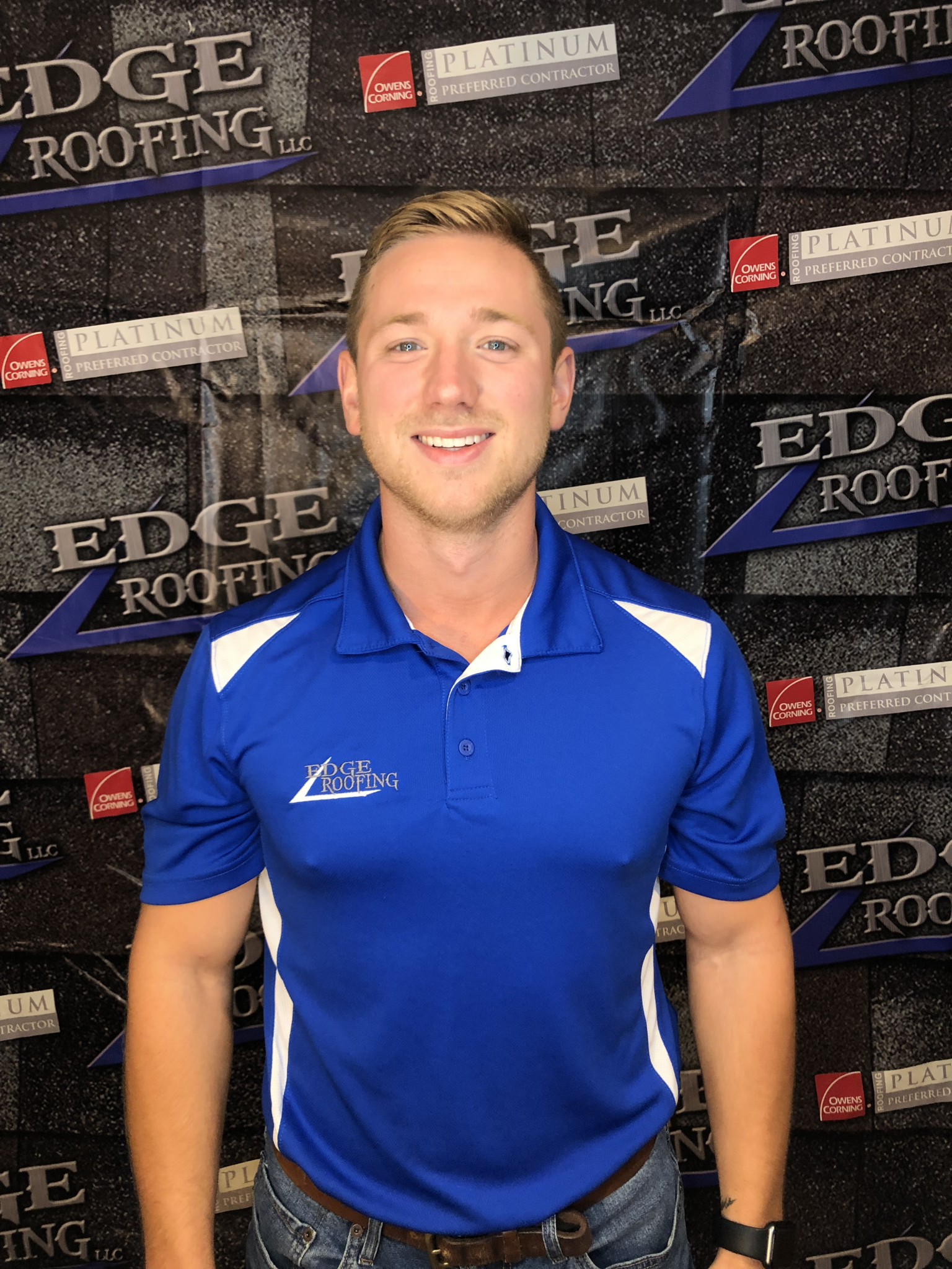 About Edge Roofing Llc